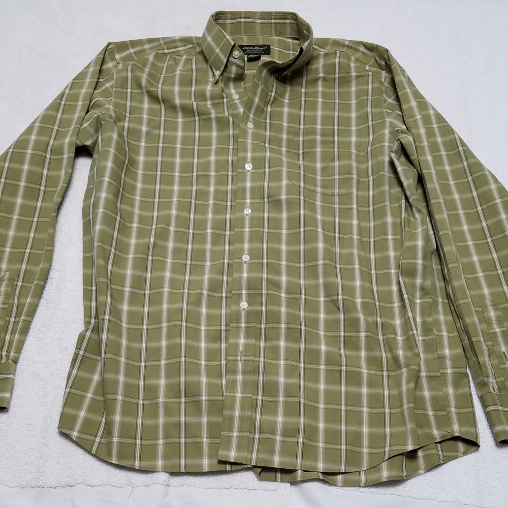 Eddie Bauer button down relaxed fit size L